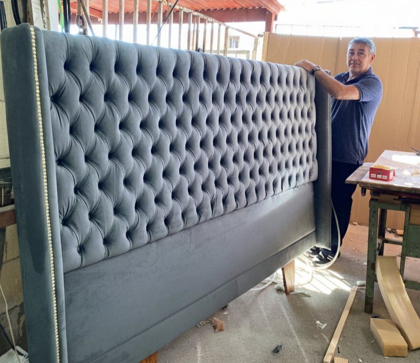 Trabajo de tapicería en nuestro taller, Espacios Calderón
